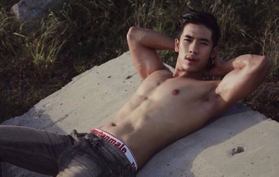 ใต้วงแขนแสนเซ็กซี่
