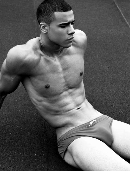 hot male 10 (+18)