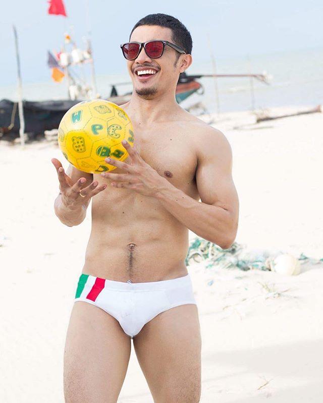 แซ่บทะลุทะลวง02