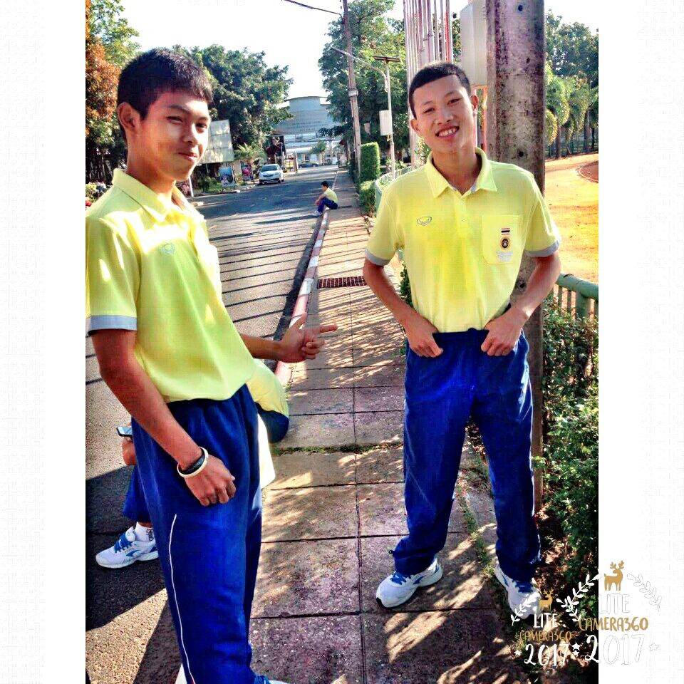 หนุ่มๆ นร.รร.กีฬา # 156