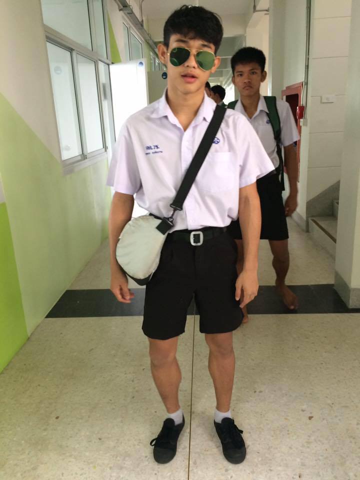 หนุ่มๆ นร.รร.กีฬา : มาดามอวด "ผัว " # 3