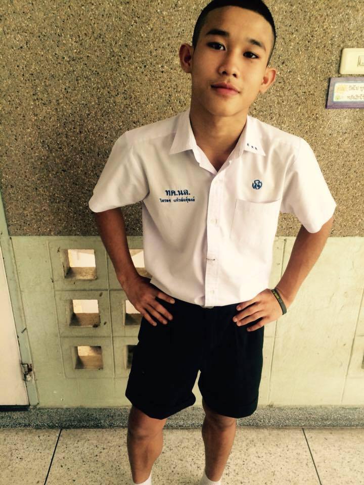 หนุ่มๆ นร.รร.กีฬา : มาดามอวด "ผัว " # 3