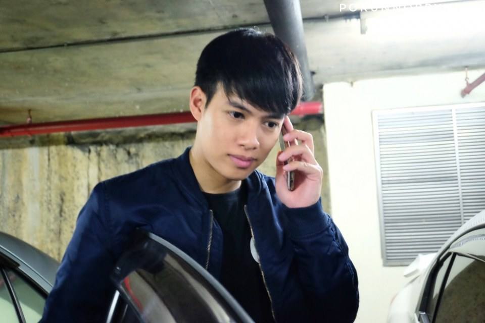 พี่ปอจัดรายการวิทยุเสร็จแล้วคร๊าฟ