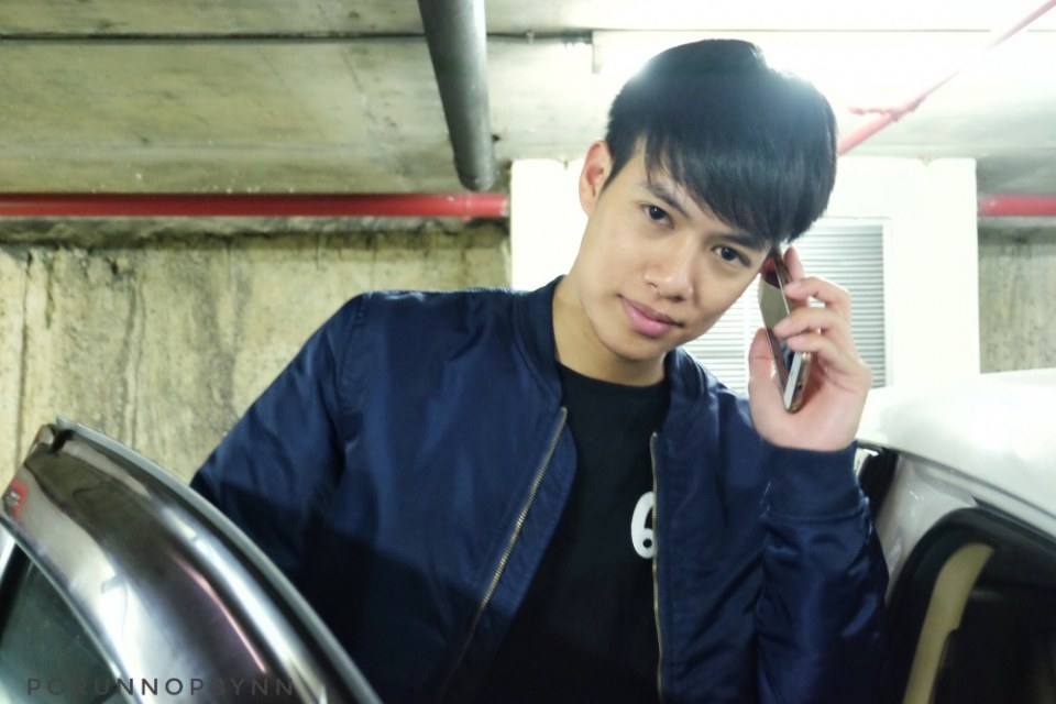 พี่ปอจัดรายการวิทยุเสร็จแล้วคร๊าฟ