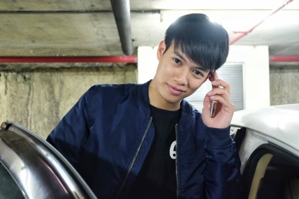พี่ปอจัดรายการวิทยุเสร็จแล้วคร๊าฟ