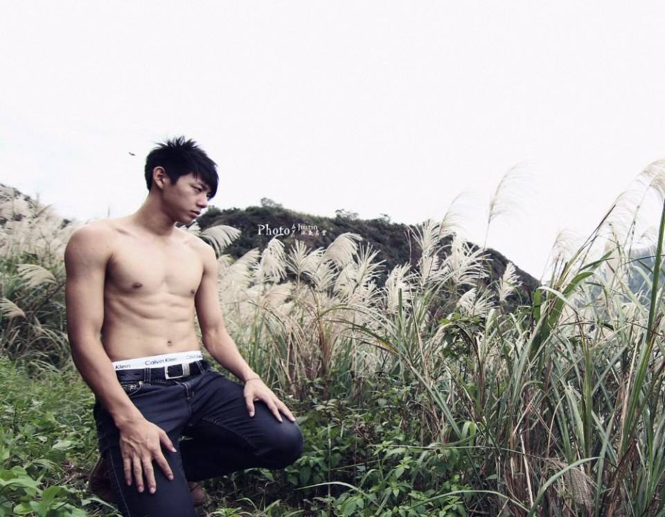 MANHUNKS 3