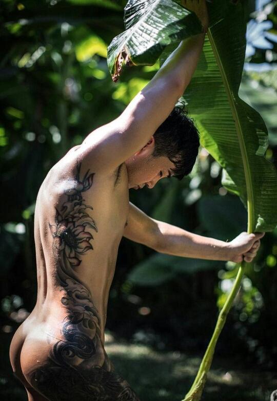 hot male 13 (+18)
