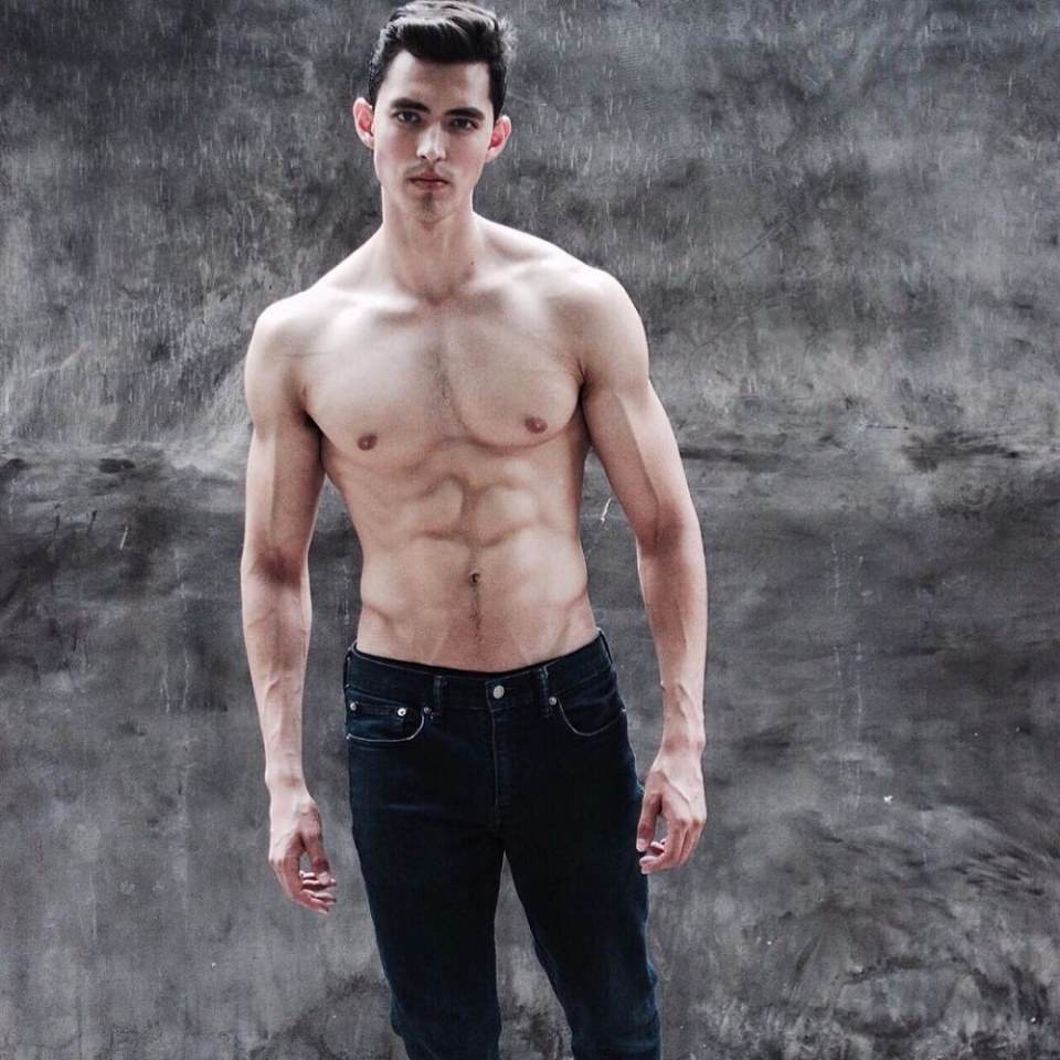 อกน่ากอด