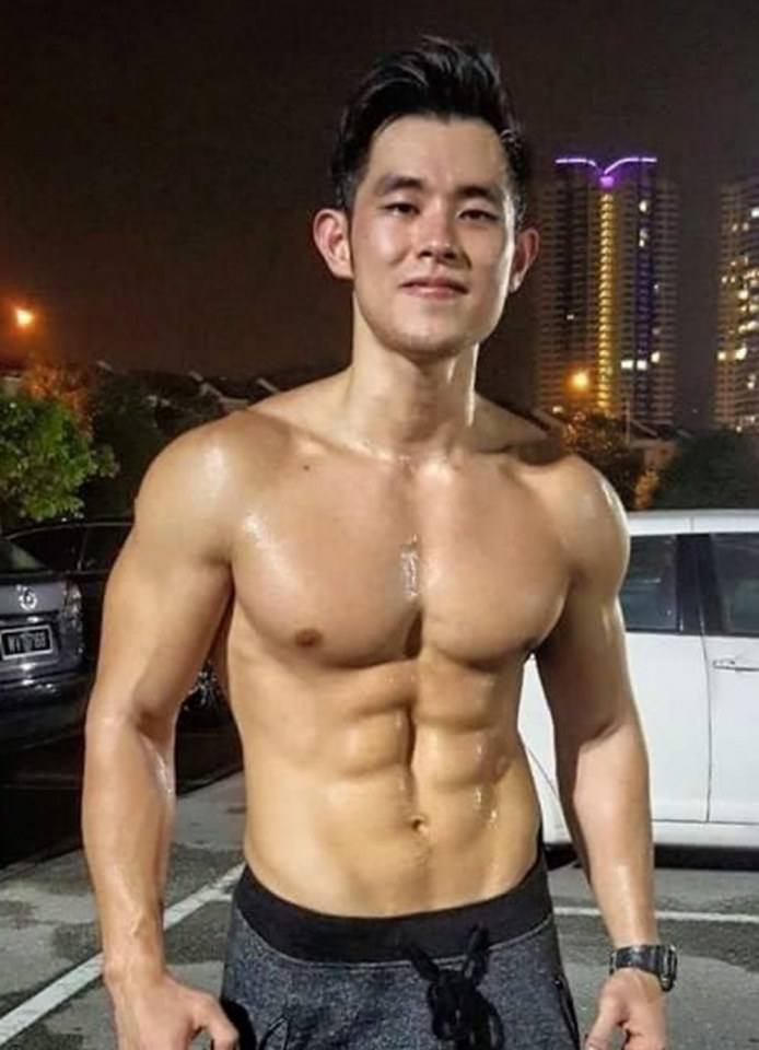 [OMGBoy019][18+] หนุ่ม Jordan Yeoh พ่อหนุ่มที่มีตำนานฉีกทุเรียน อีกคนที่ฉ่ำเยิ้มทุกครั้ง ที่จ้องมองไปที่หุ่นทรงของเค้า น่าจูบ น่าสัมผัส ฟูทุกครั้งเลยครับ