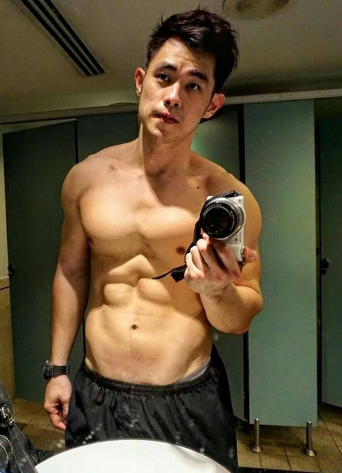 [OMGBoy019][18+] หนุ่ม Jordan Yeoh พ่อหนุ่มที่มีตำนานฉีกทุเรียน อีกคนที่ฉ่ำเยิ้มทุกครั้ง ที่จ้องมองไปที่หุ่นทรงของเค้า น่าจูบ น่าสัมผัส ฟูทุกครั้งเลยครับ