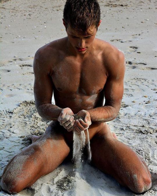 hot male 15 (+18)
