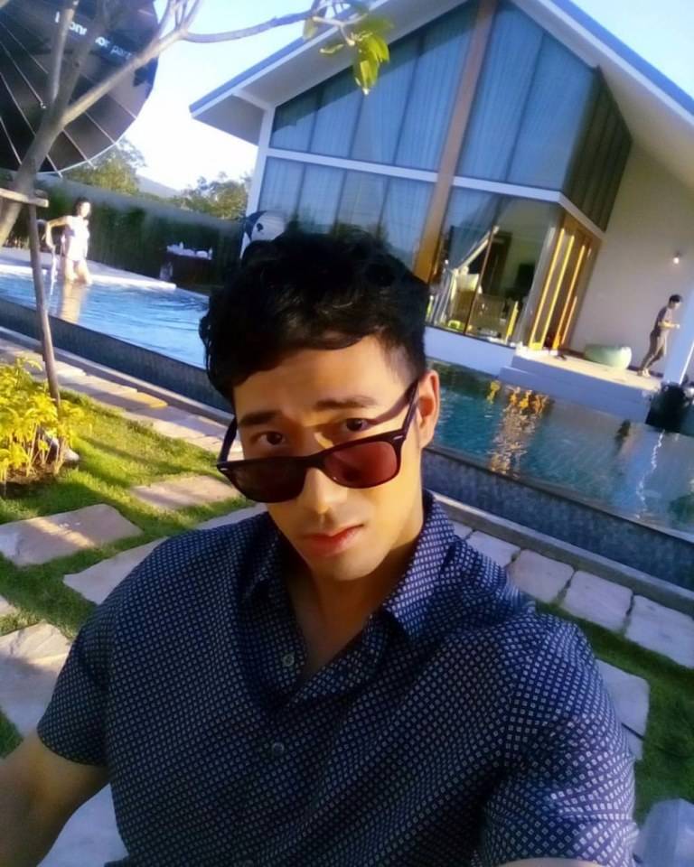 แน่นๆแขนน่ากัด