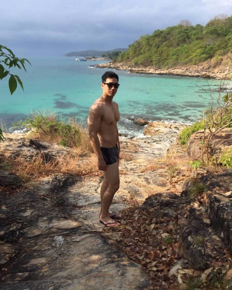แน่นๆแขนน่ากัด