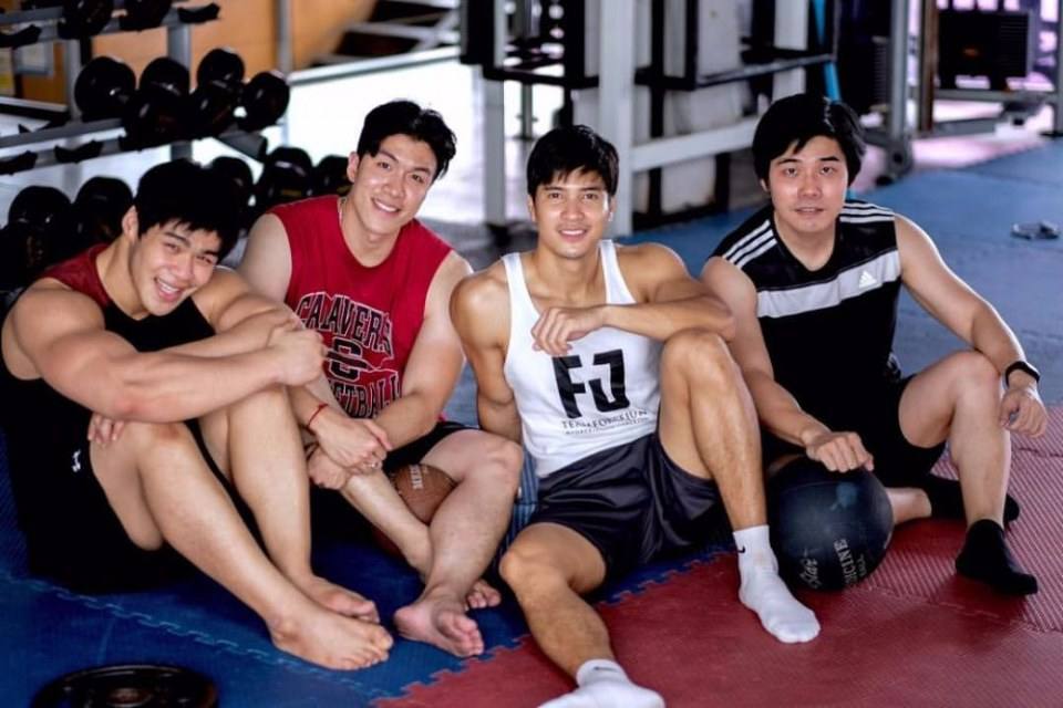 ดาราแซ่บ