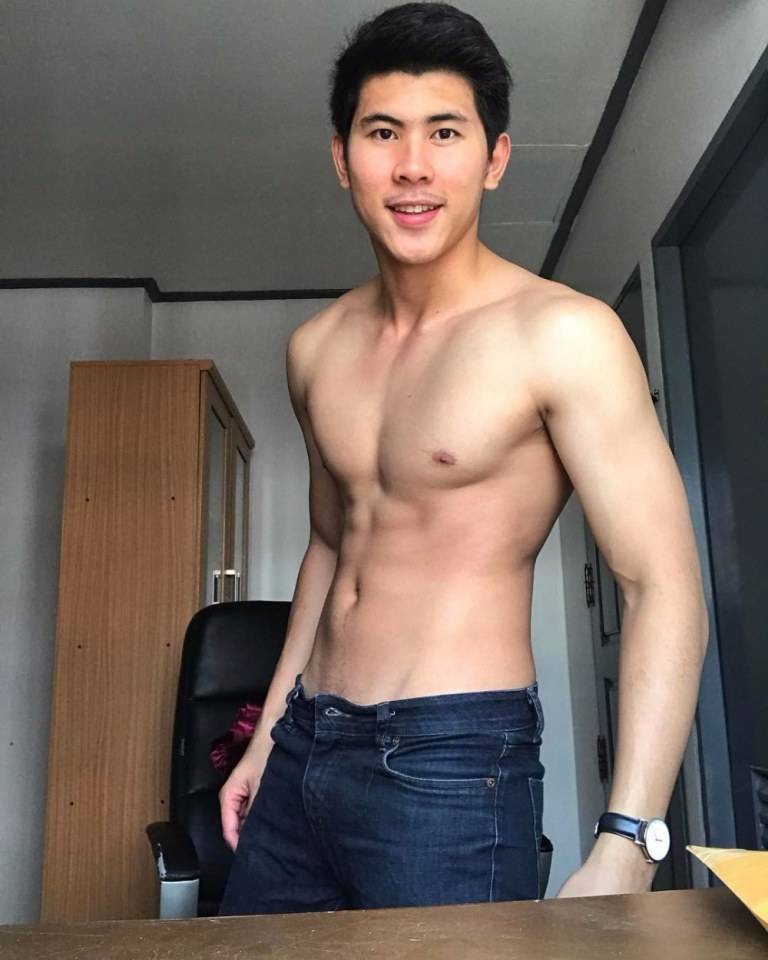 ไอติมคลายร้อนสักแท่งมั๊ย
