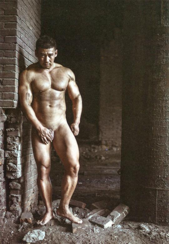 hot male 21 (+18)