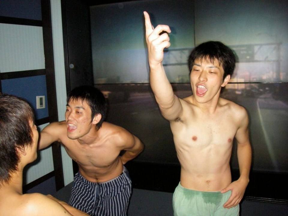 ผู้ชายพาฟิน