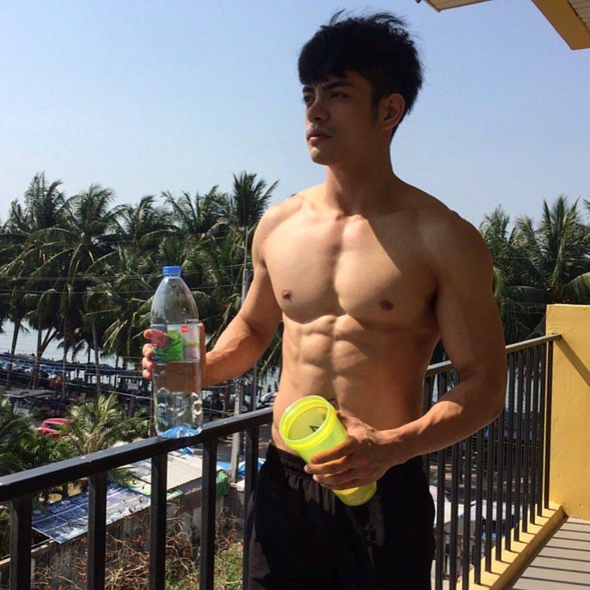แซ่บยุเด้ออยากเลียเด้