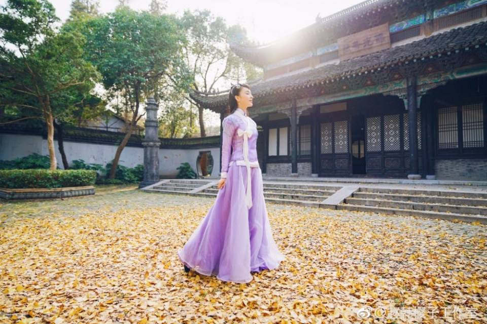 จ้าวหานยิงสื่อ 赵韩樱子 จาก Love of Aurora 《极光之恋》 2017