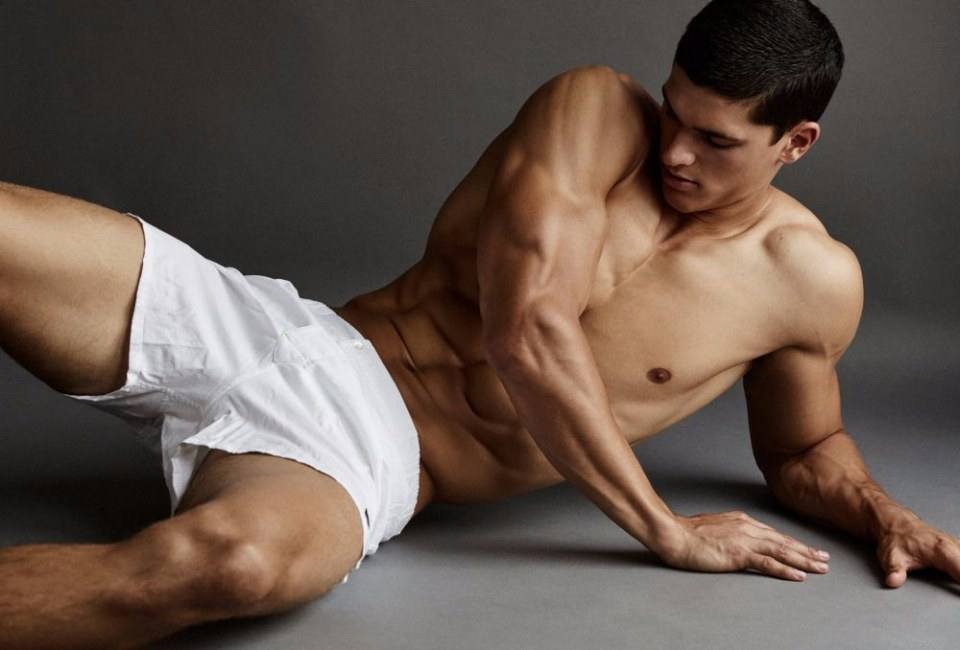 นายแบบหนุ่มมาแรง Trevor Signorino