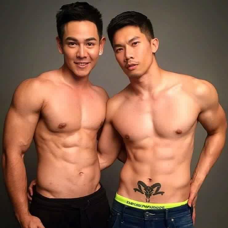 รัก 1,578