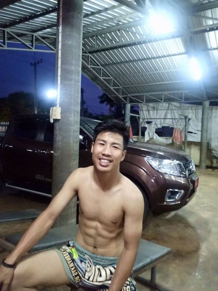 เดินแล้วจ๊ะ..(น้ำ)