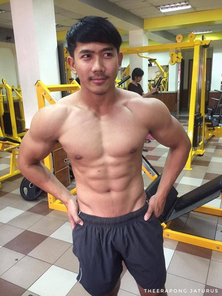เดินแล้วจ๊ะ..(น้ำ)