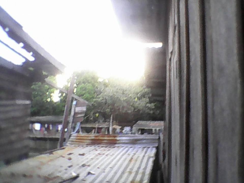 ลาล่ะเน้อ พื้นดิน
