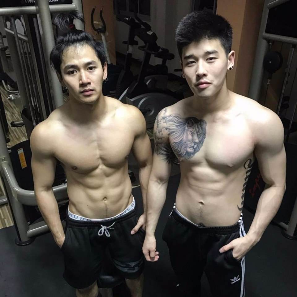 หล่อล่ำดูดี