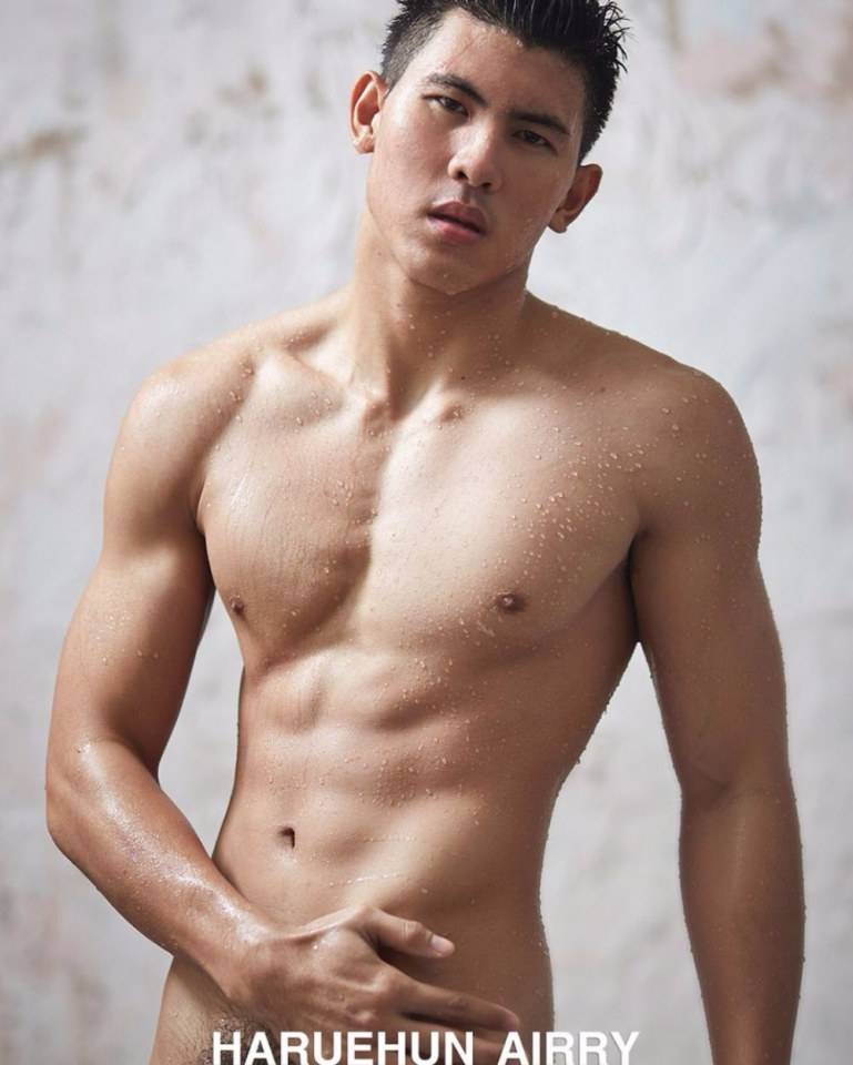 อกกล้ามทามน้ามแตก