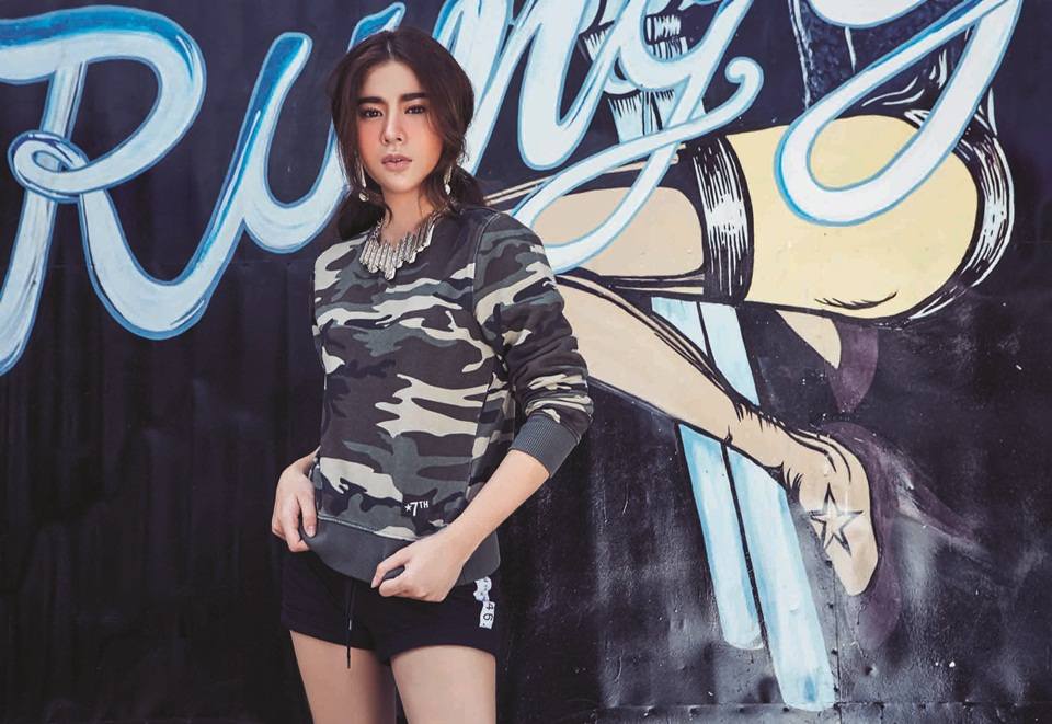 เก้า สุภัสสรา @ JUZZ Magazine year 4 issue 3 March-April 2017