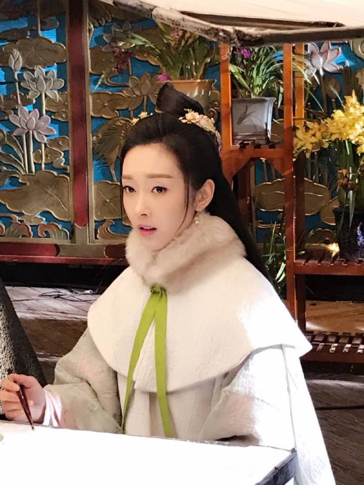 Hua Xie Hua Fei Hua Man Tian 《花谢花飞花满天》 2017 part20