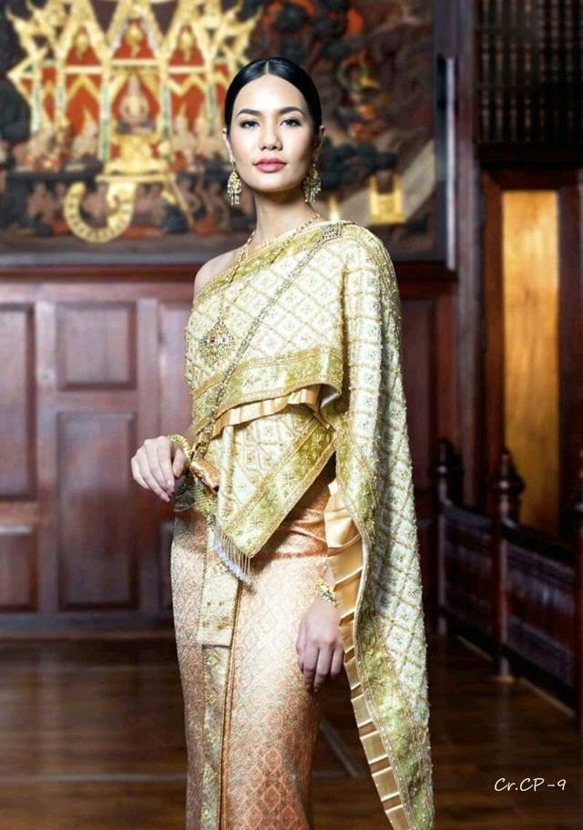 น้ำตาล-ชลิตา @ ขวัญเรือน vol.49 no.1088 March 2017