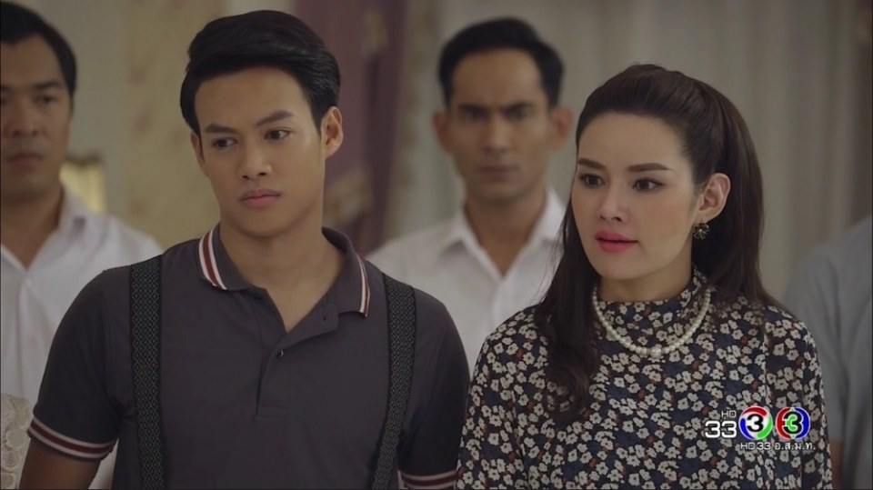 พี่ปอในละครเรื่องตะวันยอแสง รับบทเป็น นเรนทร์ 6/4/17