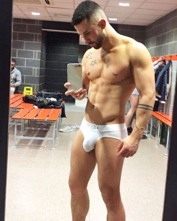 hot male 31 (+18)