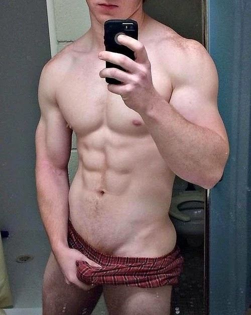 hot male 32 (+18)