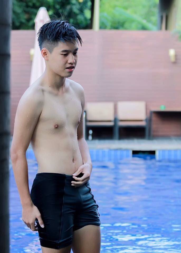 กรุบกริบ # 239