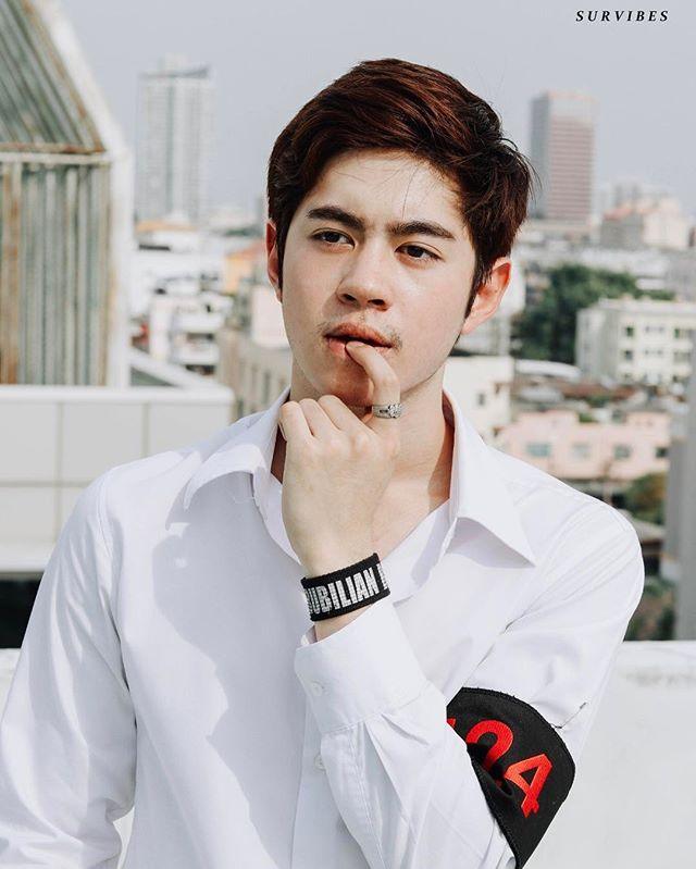 กัน รัชชานนท์ หล่อใสในชุดนักศึกษา