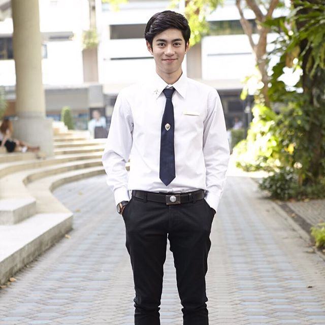 กัน รัชชานนท์ หล่อใสในชุดนักศึกษา