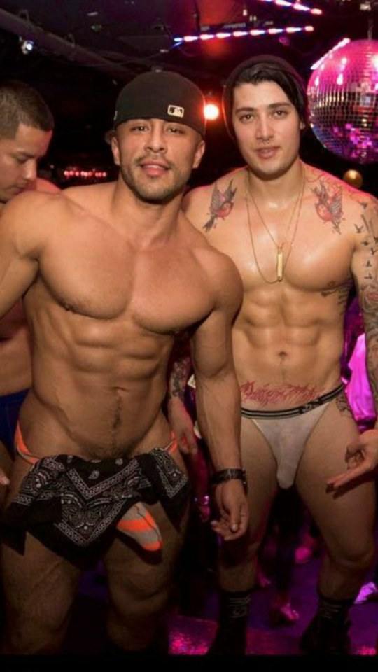 hot male 35 (+18)