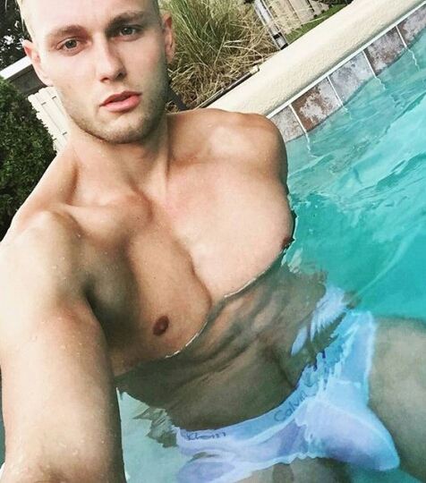hot male 37 (+18)