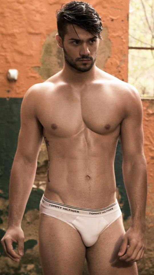 hot male 41 (+18)