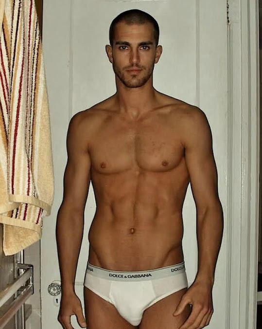 hot male 41 (+18)