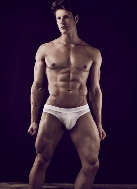 hot male 41 (+18)