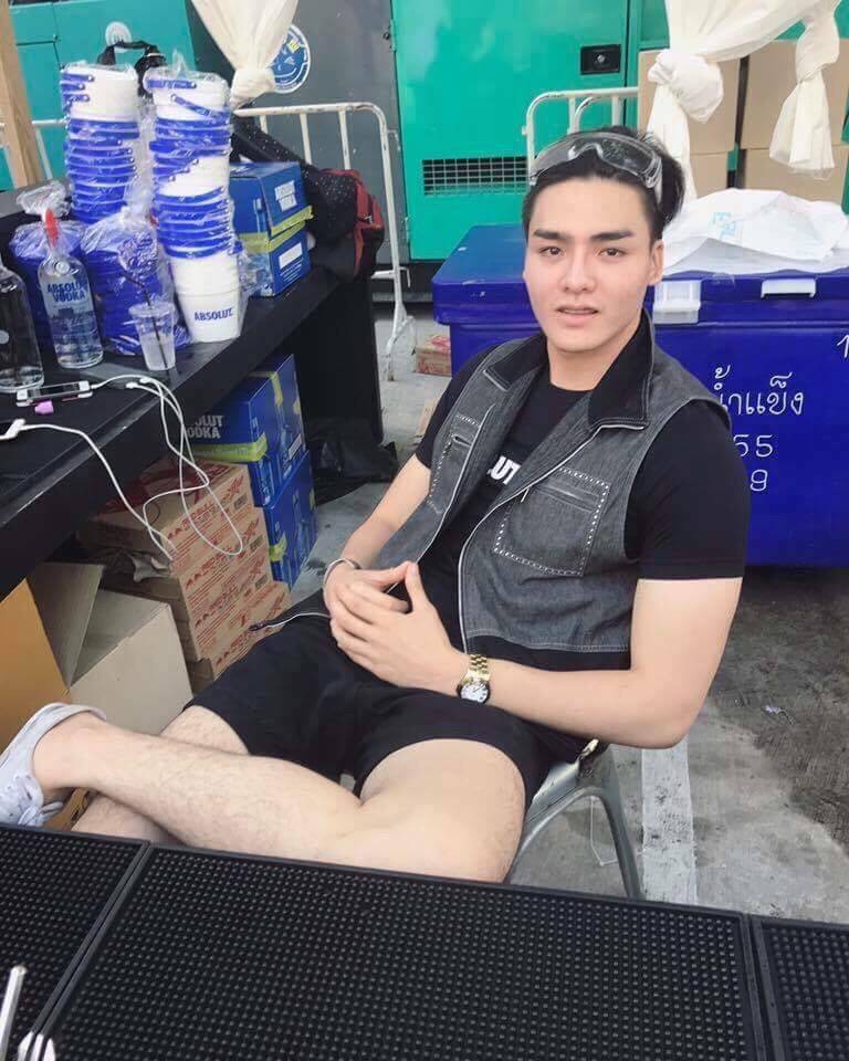ช๊อค!!!! วงการประกวดเก้งหล่อ-เก้งสวย “ธีม-ภูเบศ” ชายแท้ทั้งดุ้น ตัวเก็งเตรียมชิงมงกุฎ “Real Men One Girl 2017” ครั้งที่ 1