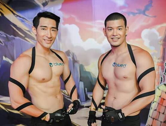 เก็บตกงานสงกรานต์2560 [1] (ชายแท้ชายเทียมดูเอานะก๊ะ)