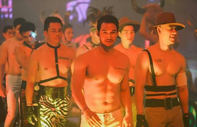 เก็บตกงานสงกรานต์2560 [1] (ชายแท้ชายเทียมดูเอานะก๊ะ)