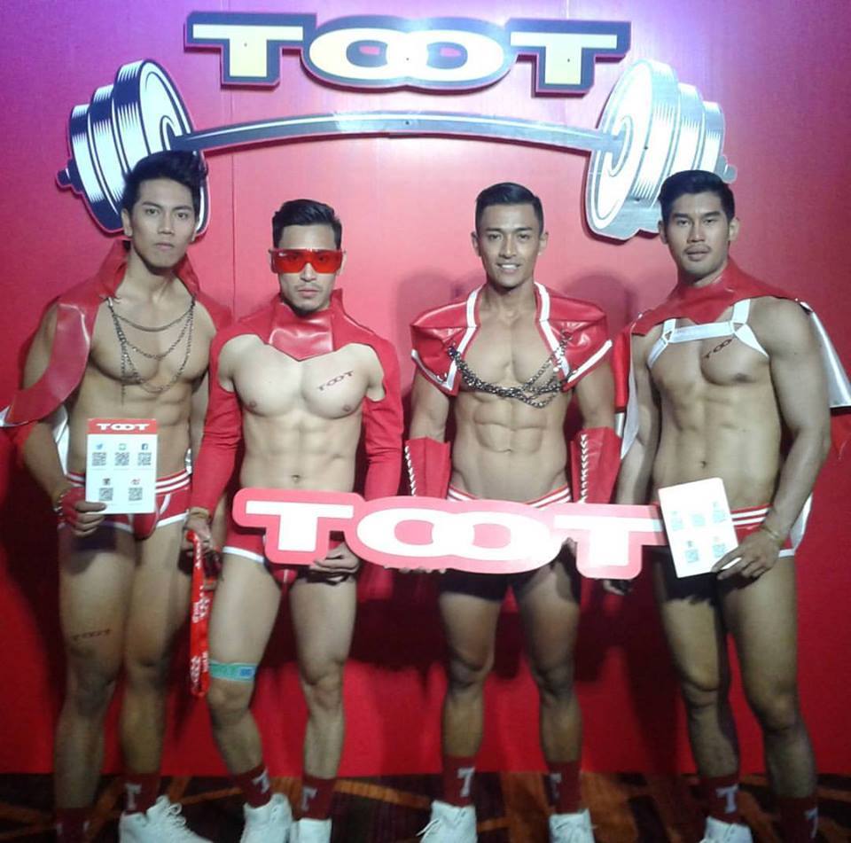 เก็บตกงานสงกรานต์2560 [1] (ชายแท้ชายเทียมดูเอานะก๊ะ)