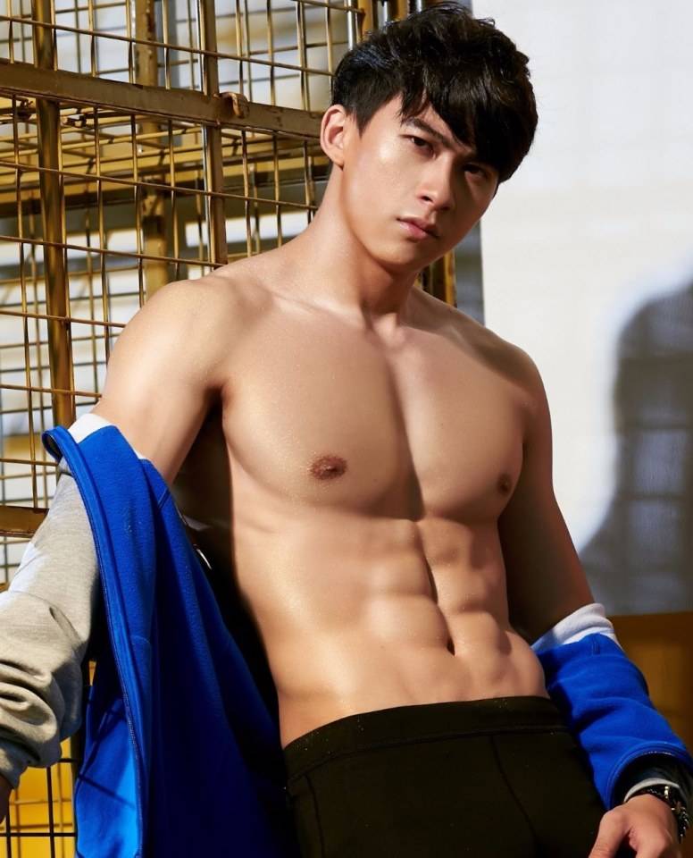 แซ่บนัวเลียดิ่