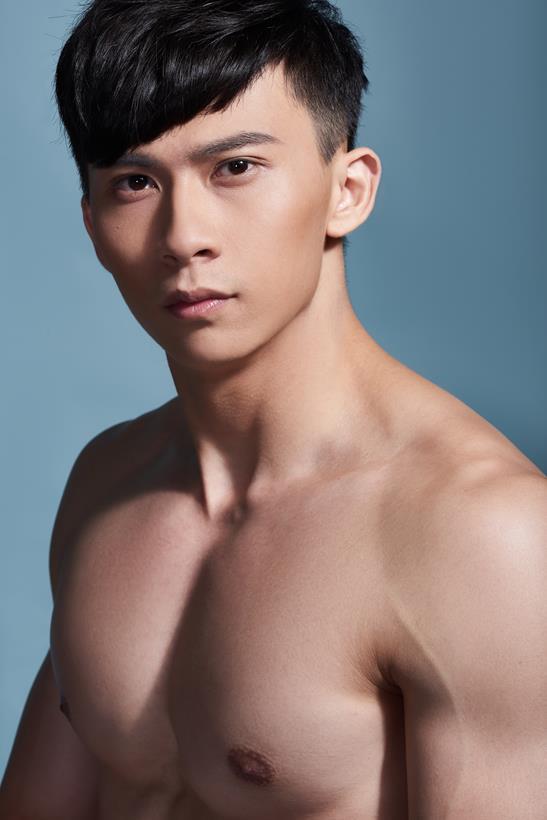 แซ่บนัวเลียดิ่